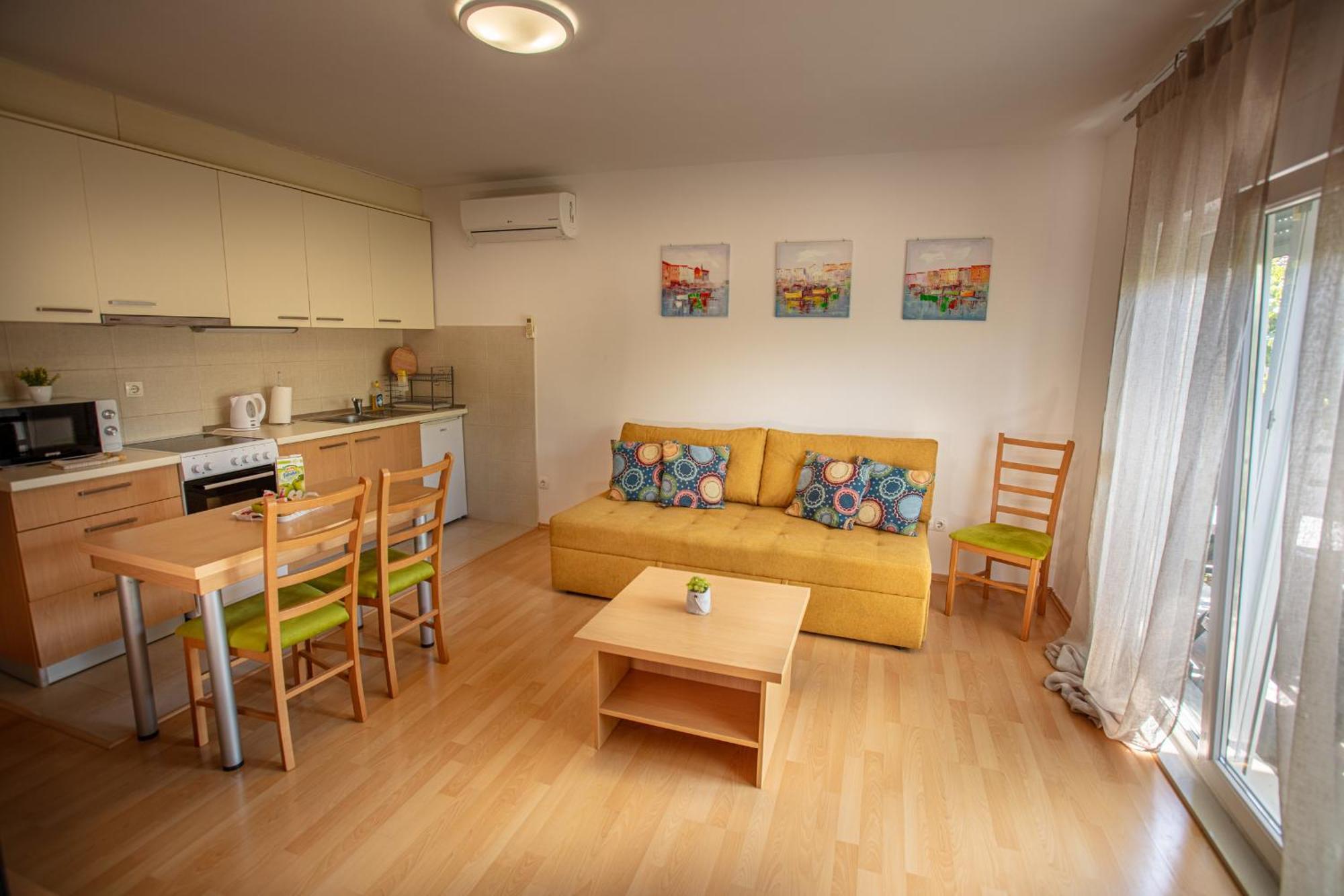 Pure Sky Apartments - With Pool Mostar Exterior foto